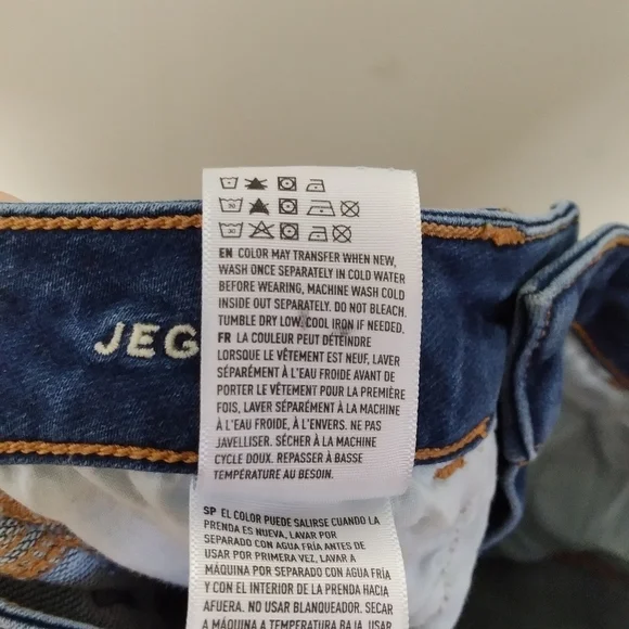 American Eagle Mid Rise Medium Wash Jeggings Size 00 Short - Picture 8 of 10